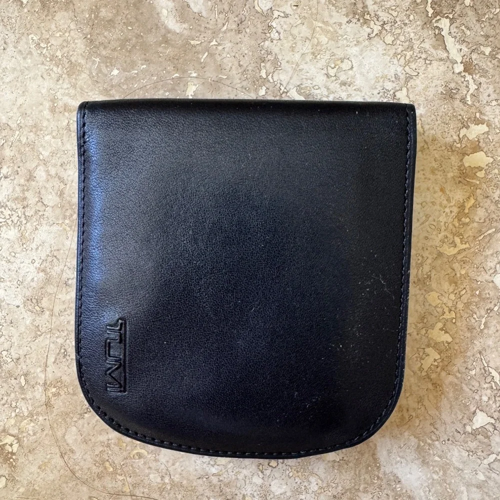 Tumi Taxi Wallet NWOT